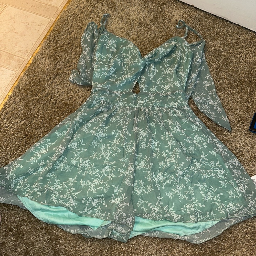 Romper that ties on the back